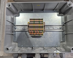 Schaltschrank Futterwagen Endschalter Hinten